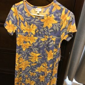 XXS floral Luluroe Carly New with tags